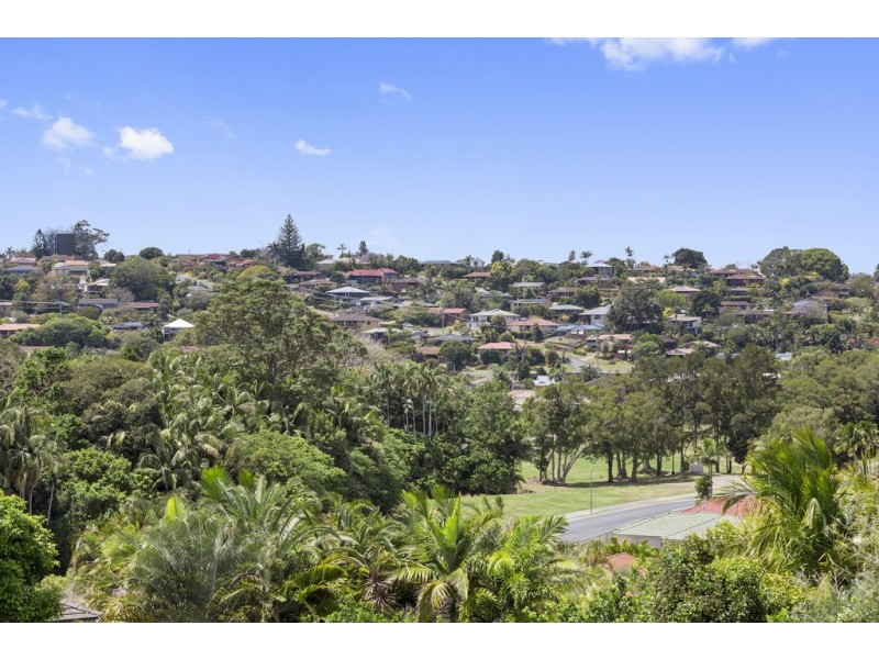7 White Fig Court, Banora Point NSW 2486