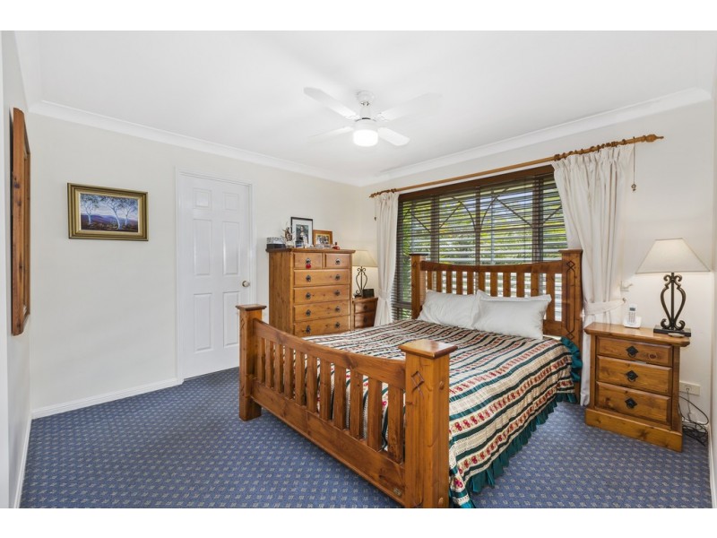 89 Avondale Drive, Banora Point NSW 2486
