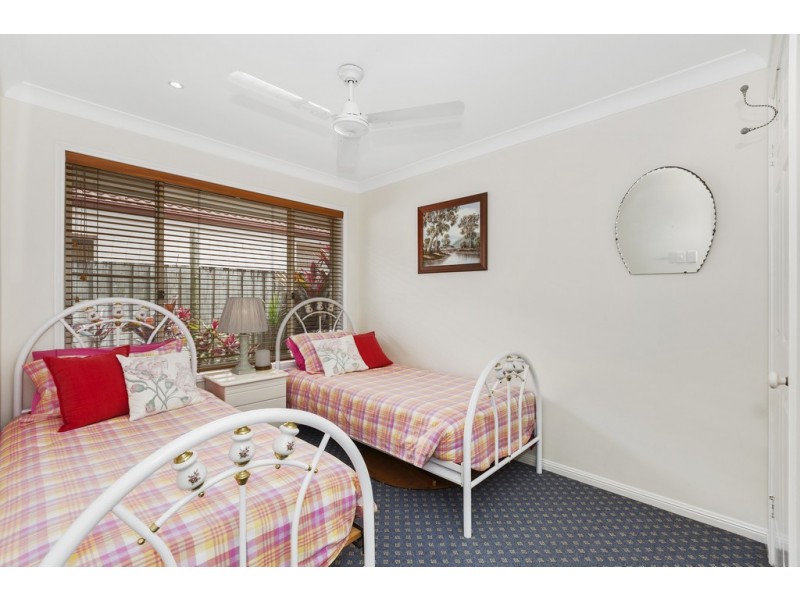 89 Avondale Drive, Banora Point NSW 2486