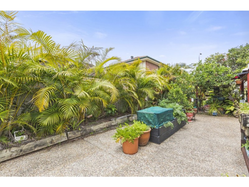 89 Avondale Drive, Banora Point NSW 2486