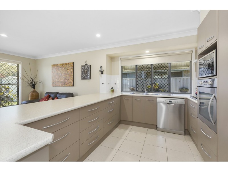 136 Botanical Circuit, Banora Point NSW 2486