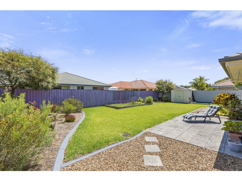 136 Botanical Circuit, Banora Point NSW 2486