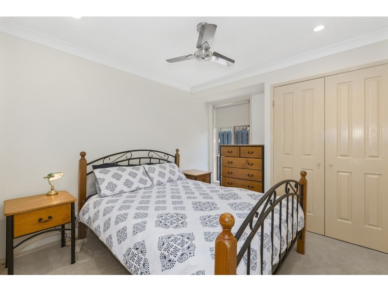 7 Riversdale Boulevard, Banora Point NSW 2486