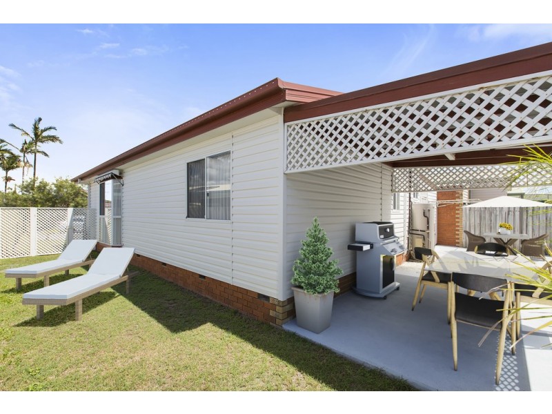 110 / 67 Winders Place, Banora Point NSW 2486