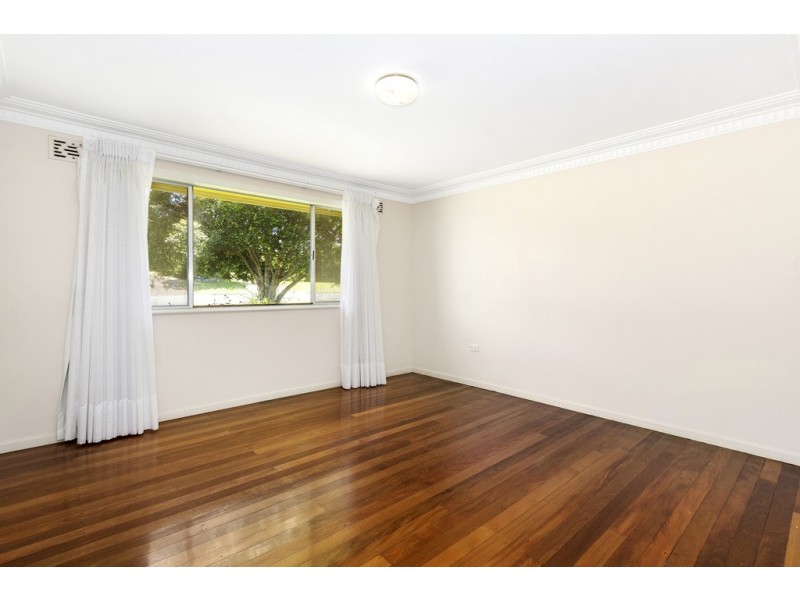 1 Kittiwake Street, Banora Point NSW 2486