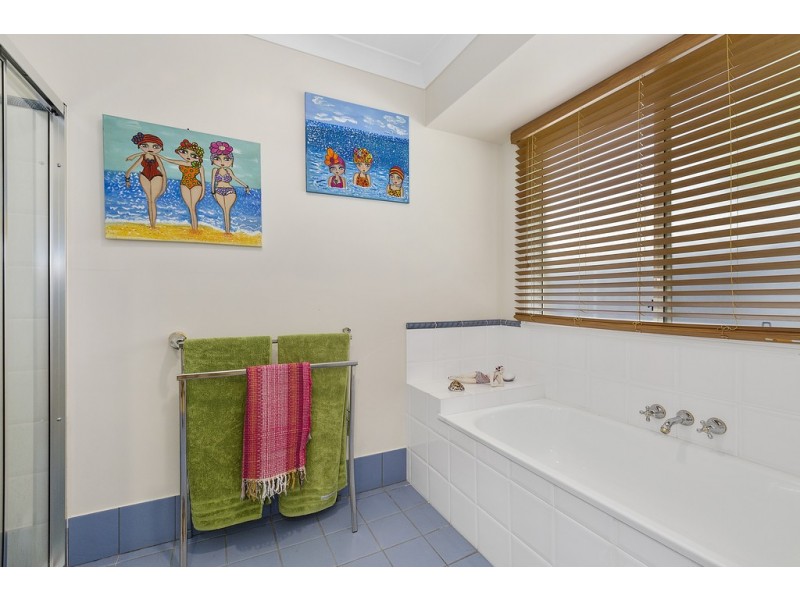 97 Winders Place, Banora Point NSW 2486