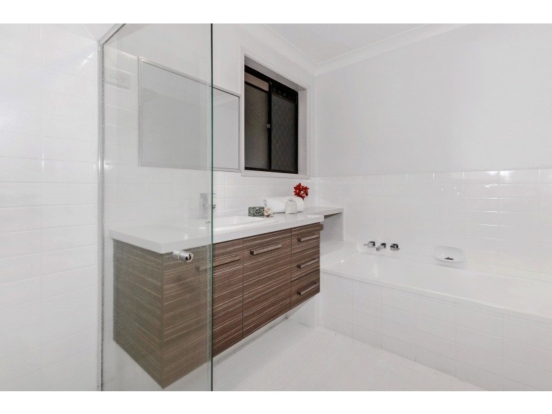 22 Westray Avenue, Banora Point NSW 2486