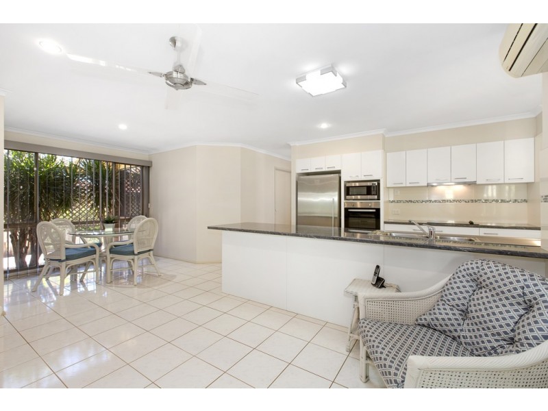 3 Chestnut Drive, Banora Point NSW 2486