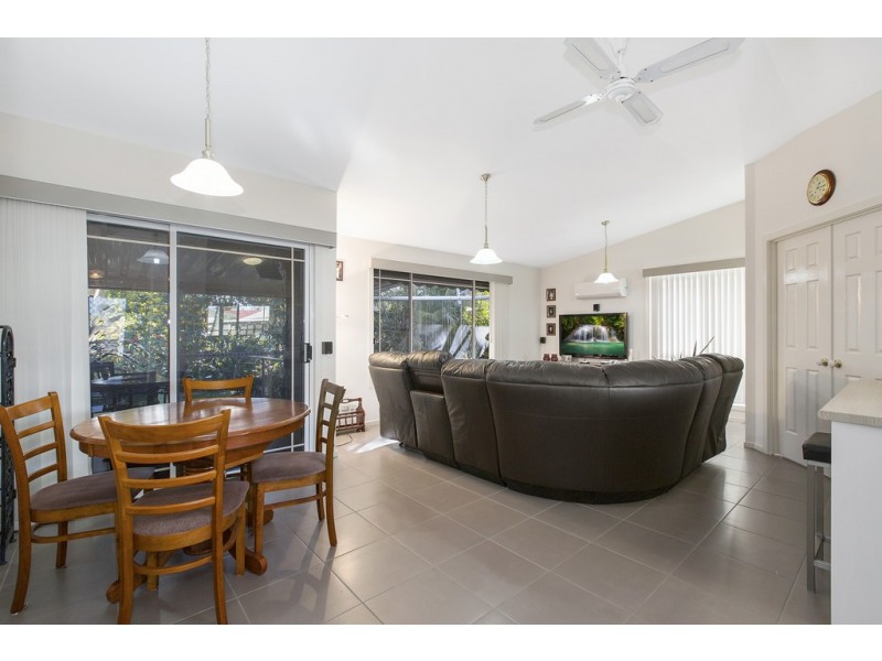 21 / 67 Winders Place, Banora Point NSW 2486