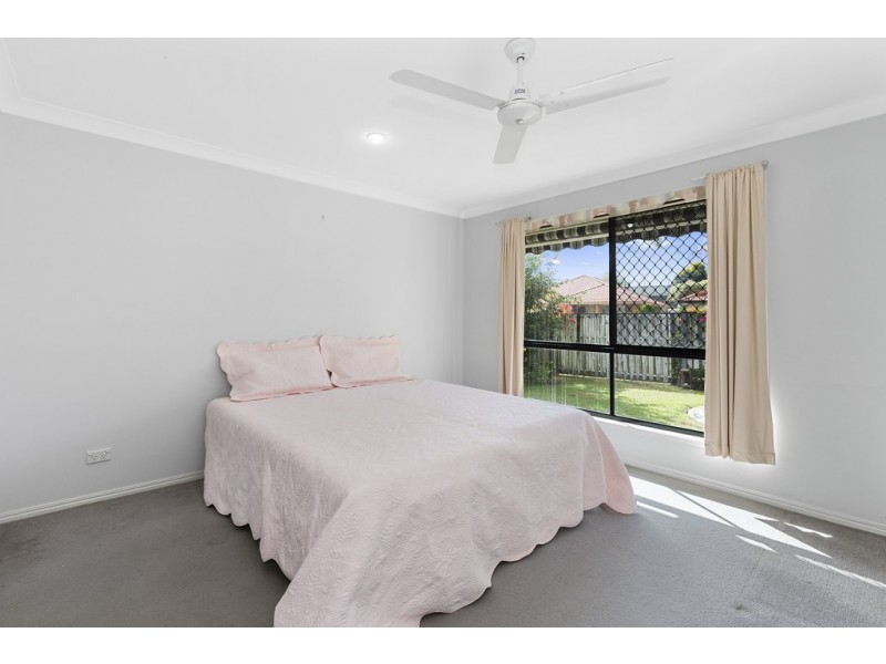 19 Narara Crescent, Banora Point NSW 2486