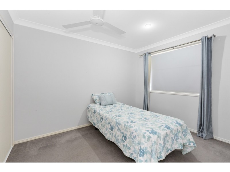 19 Narara Crescent, Banora Point NSW 2486