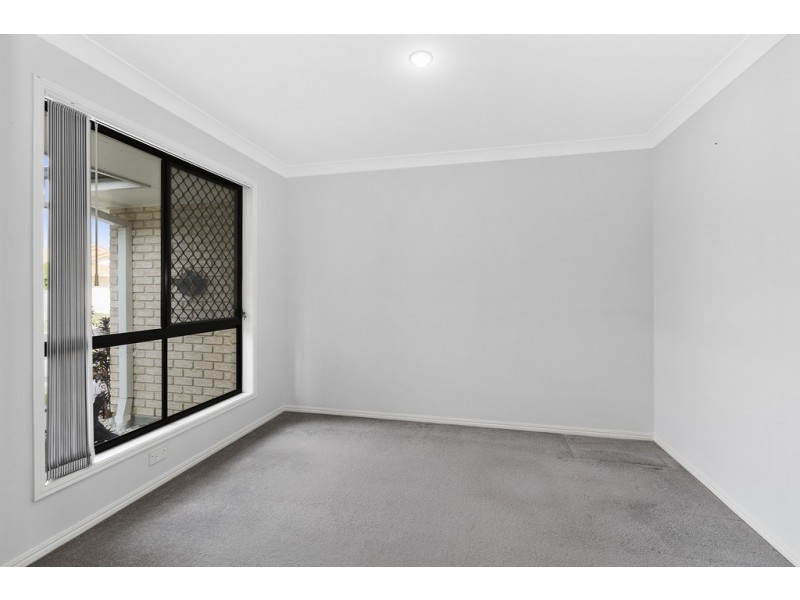 19 Narara Crescent, Banora Point NSW 2486