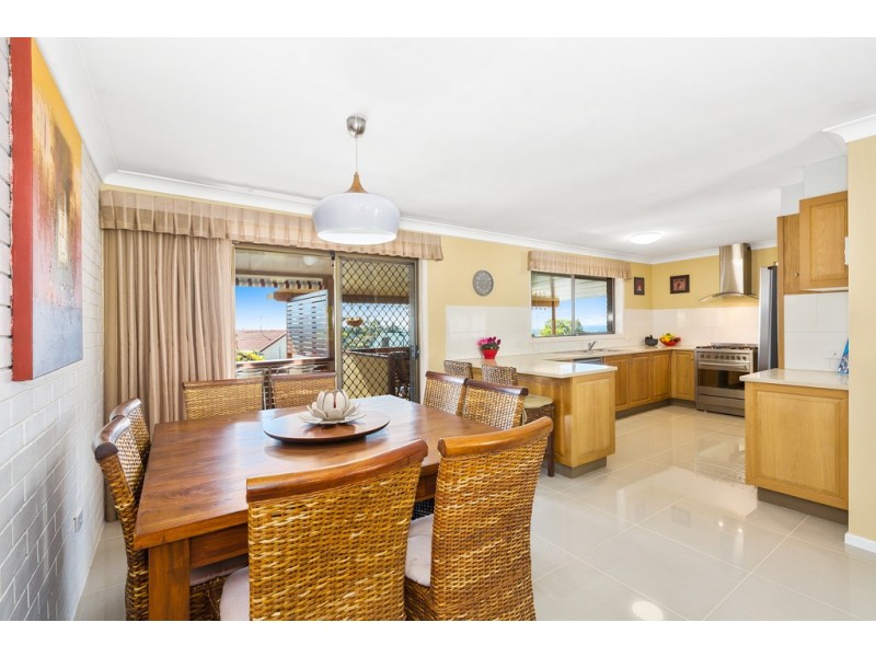 59 Simpson Drive, Bilambil Heights NSW 2486