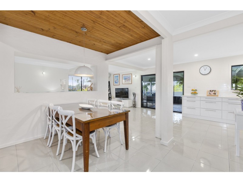 38 Simpson Drive, Bilambil Heights NSW 2486