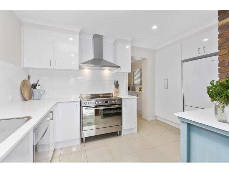 38 Simpson Drive, Bilambil Heights NSW 2486