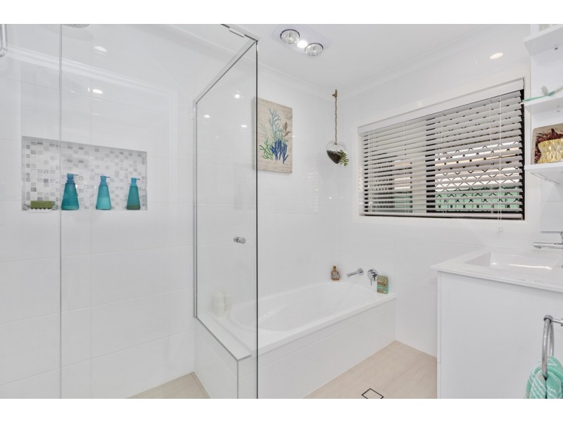 38 Simpson Drive, Bilambil Heights NSW 2486