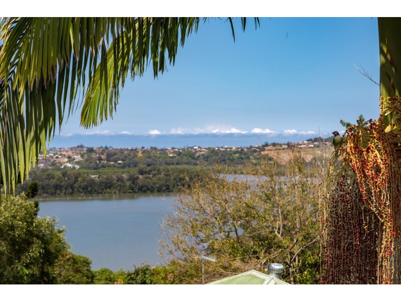 65 Peninsula Drive, Bilambil Heights NSW 2486