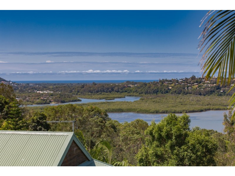 65 Peninsula Drive, Bilambil Heights NSW 2486