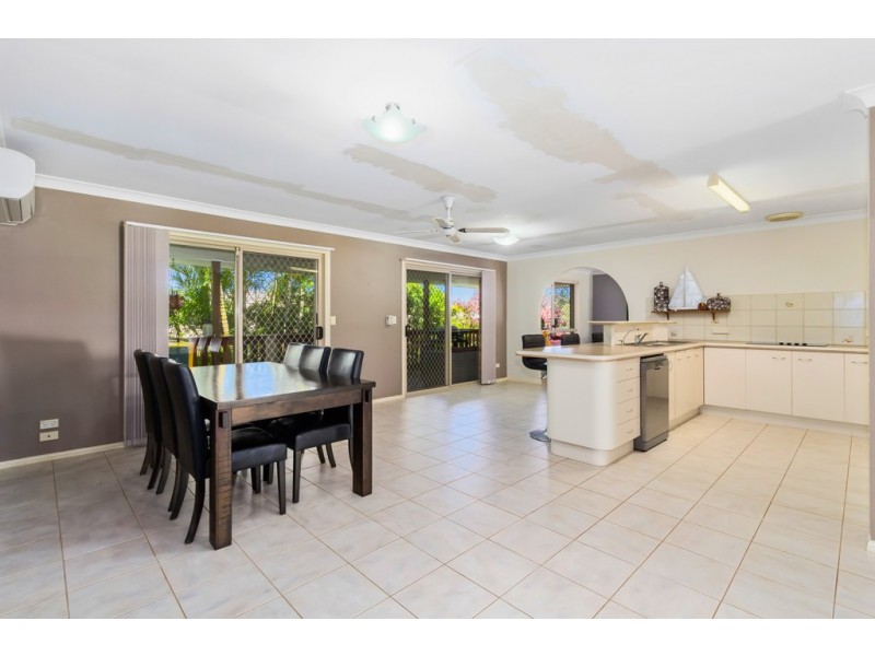 4 Ash Drive, Banora Point NSW 2486