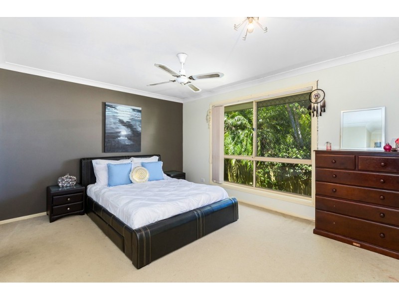 4 Ash Drive, Banora Point NSW 2486