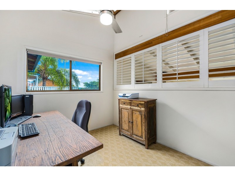 18 Myeerimba Parade, Tweed Heads West NSW 2485