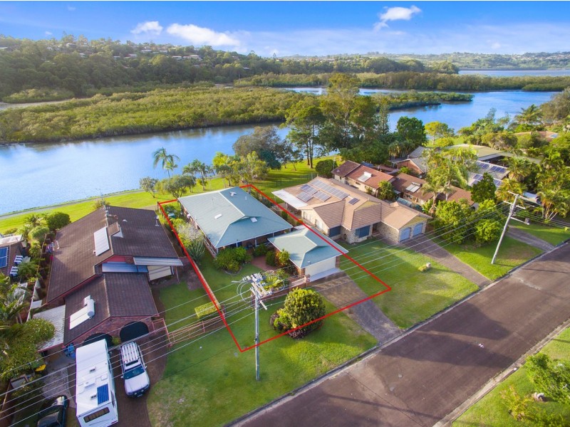 117 Sunset Boulevard, Tweed Heads West NSW 2485