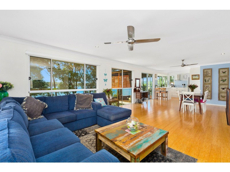 132 Broadwater Esplanade, Bilambil Heights NSW 2486