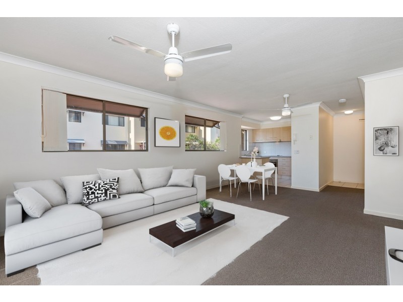 2 / 37 Dixon Street, Coolangatta QLD 4225