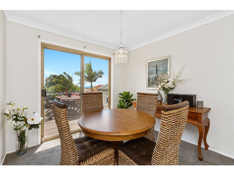 18 Warringa Drive, Bilambil Heights NSW 2486