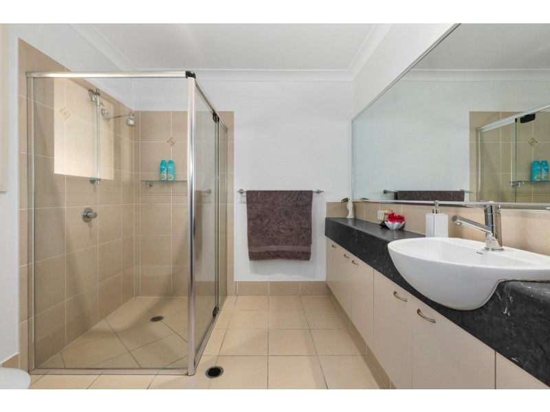 19 Firetail Court, Tweed Heads South NSW 2486