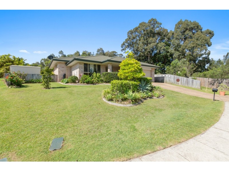 19 Firetail Court, Tweed Heads South NSW 2486