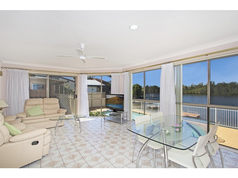 44 Bosun Boulevard, Oxley Cove, Banora Point NSW 2486