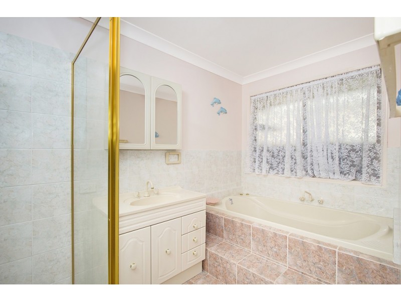 44 Bosun Boulevard, Oxley Cove, Banora Point NSW 2486