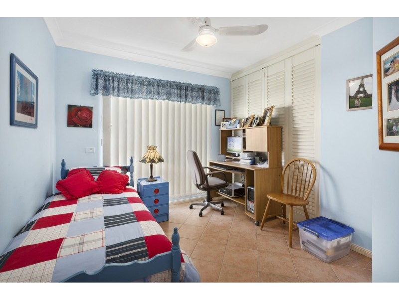 32 Champagne Drive, Tweed Heads South NSW 2486