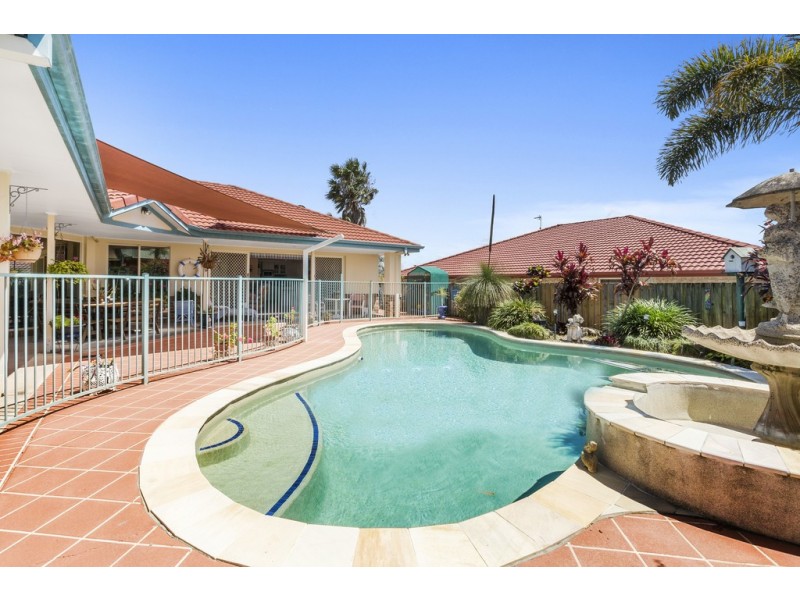 32 Champagne Drive, Tweed Heads South NSW 2486