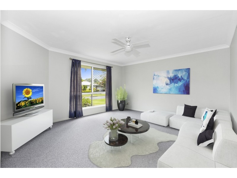 3 Honeymyrtle Drive, Banora Point NSW 2486