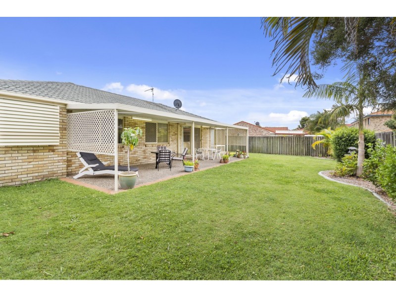 73 Avondale Drive, Banora Point NSW 2486