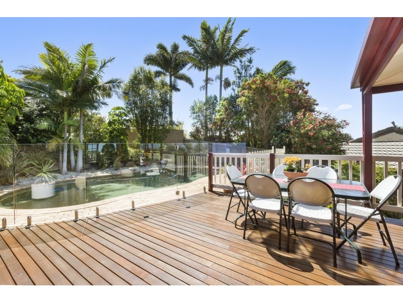 24 Cashel Crescent, Banora Point NSW 2486