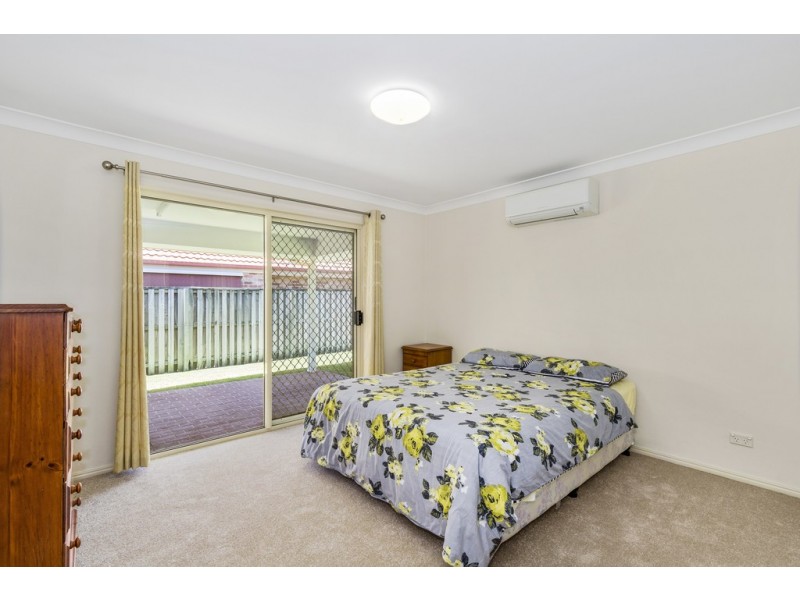 104 Winders Place, Banora Point NSW 2486