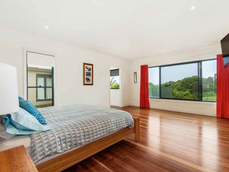 16 Glenbrae Drive, Terranora NSW 2486