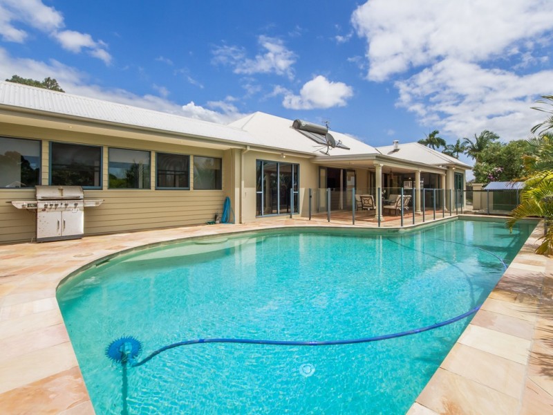 16 Glenbrae Drive, Terranora NSW 2486