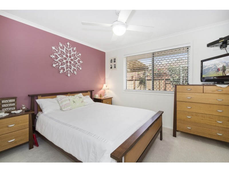 1 / 5 Cassia Crescent, Banora Point NSW 2486