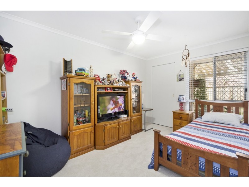 1 / 5 Cassia Crescent, Banora Point NSW 2486