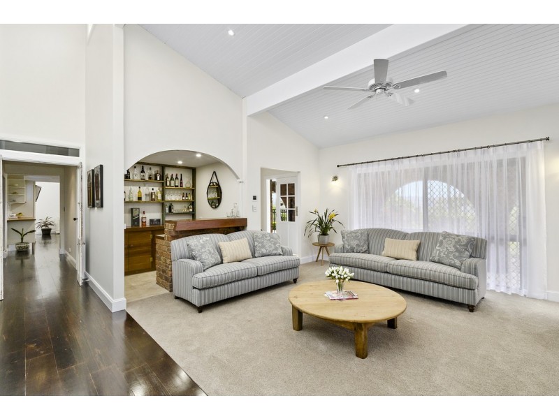 9 Gladioli Avenue, Terranora NSW 2486