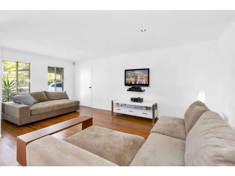 15 Birkdale Court, Banora Point NSW 2486