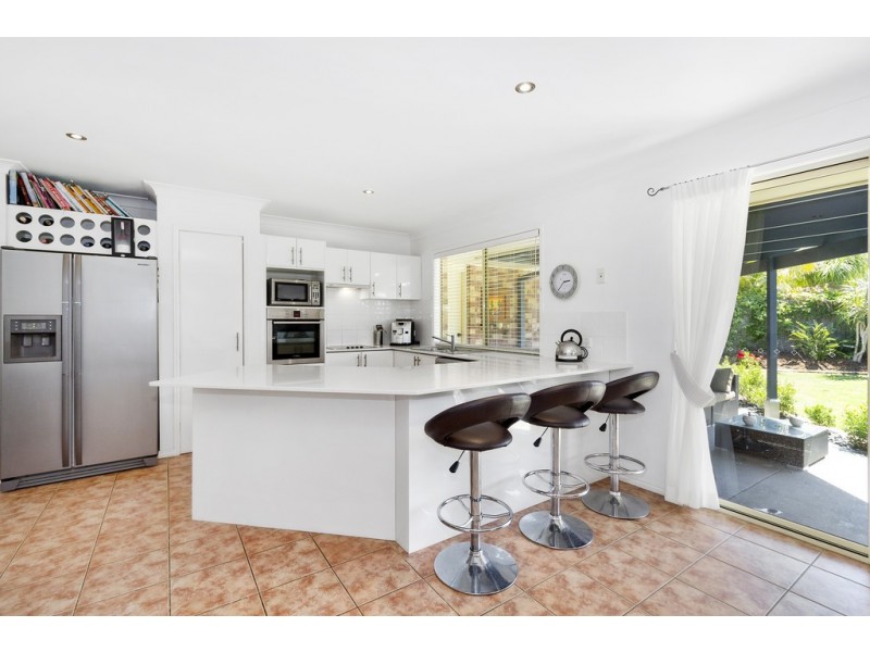 15 Birkdale Court, Banora Point NSW 2486