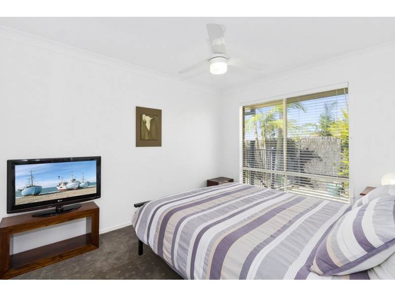 15 Birkdale Court, Banora Point NSW 2486