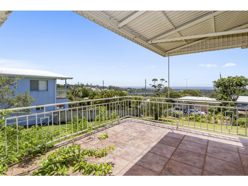 1 Kittiwake Street, Banora Point NSW 2486