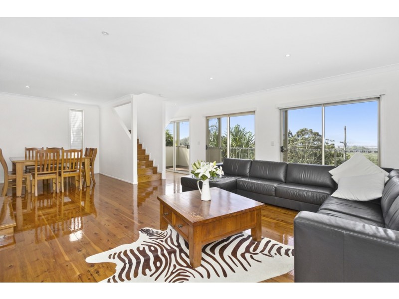 26 Myeerimba Parade, Tweed Heads West NSW 2485