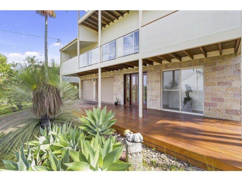 26 Myeerimba Parade, Tweed Heads West NSW 2485